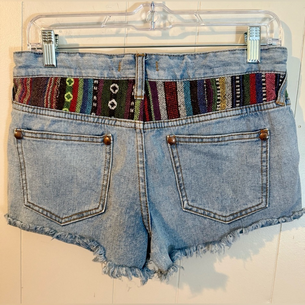 Free People Tribal Denim Cutoff Shorts Size 26 - Picture 8 of 10